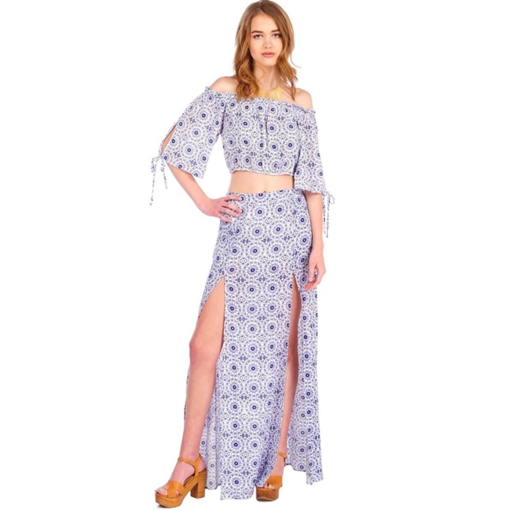 Maxi skirt and cropped top SET! Only worn once!
